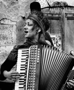 Paola Sabbatani in Trio canta alla Festa della Liberazione di Medicina