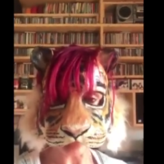 Anche Barbara “La Tigre” ci ha messo … la maschera!